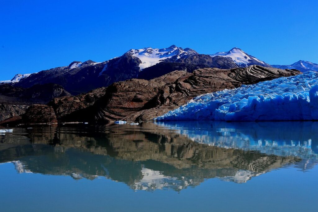 lago grey y glaciar grey